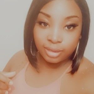 Meet your Posher, Yasmin